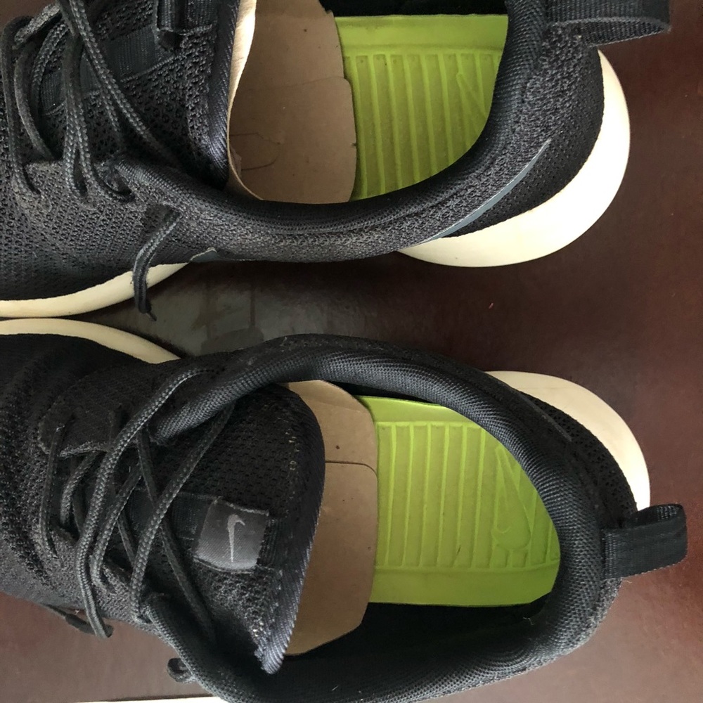 Nike Roche Run Black Anthracite Sail - Picture 5 of 8